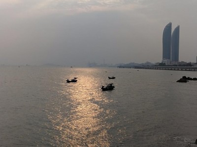 双流机场滴滴来回过路费，滴滴去双流机场的10元是谁付