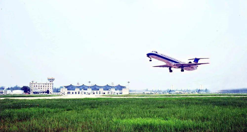 从南阳姜营机场到内乡有滴滴吗，南阳姜营机场到内乡大巴多长时间?