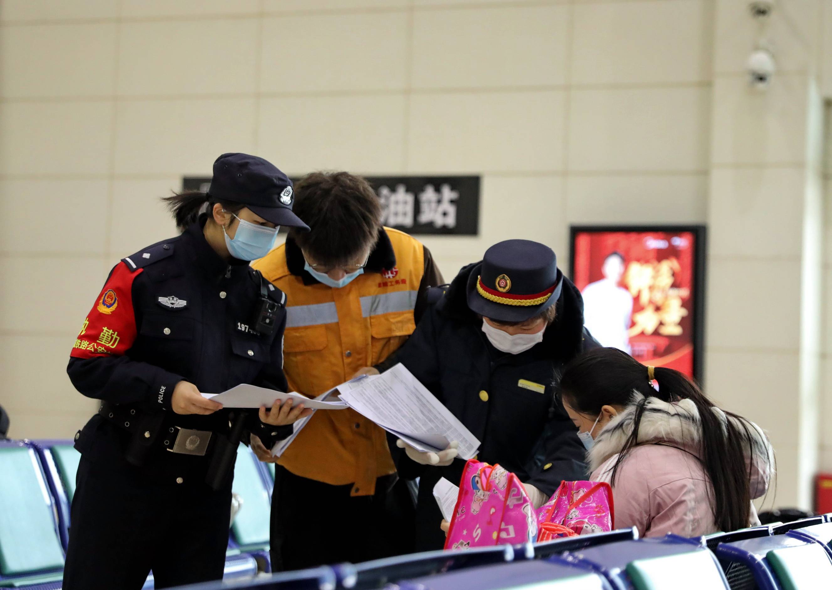 风韵出行喜获麻城首张网约车牌照，麻城的士